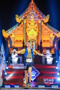 BIB: 9155
                            <button type="button" onclick="openModal(22347096)" class="btn btn-primary btn-sm float-right btn-popup" data-toggle="modal" data-target=".modal-high-quality">
                        <i class="fas fa-shopping-cart"></i> Add to Cart
                    </button>
                                            <button type="button" onclick="isThisMe(22347096, true)" class="btn btn-success btn-sm float-right btn-popup btn-isme hidden" data-toggle="tooltip" data-placement="bottom" title="นี่คือรูปของคุณใช่ไหม คลิกที่นี่เพื่อเอาเข้าอัลบั้ม">
                        <i class="fas fa-plus"></i> Add to album
                    </button>
                    <button type="button" onclick="isThisMe(22347096, false)" class="btn btn-warning btn-sm float-right btn-popup btn-isnotme hidden">
                        <i class="fas fa-ban"></i> Remove from album
                    </button>